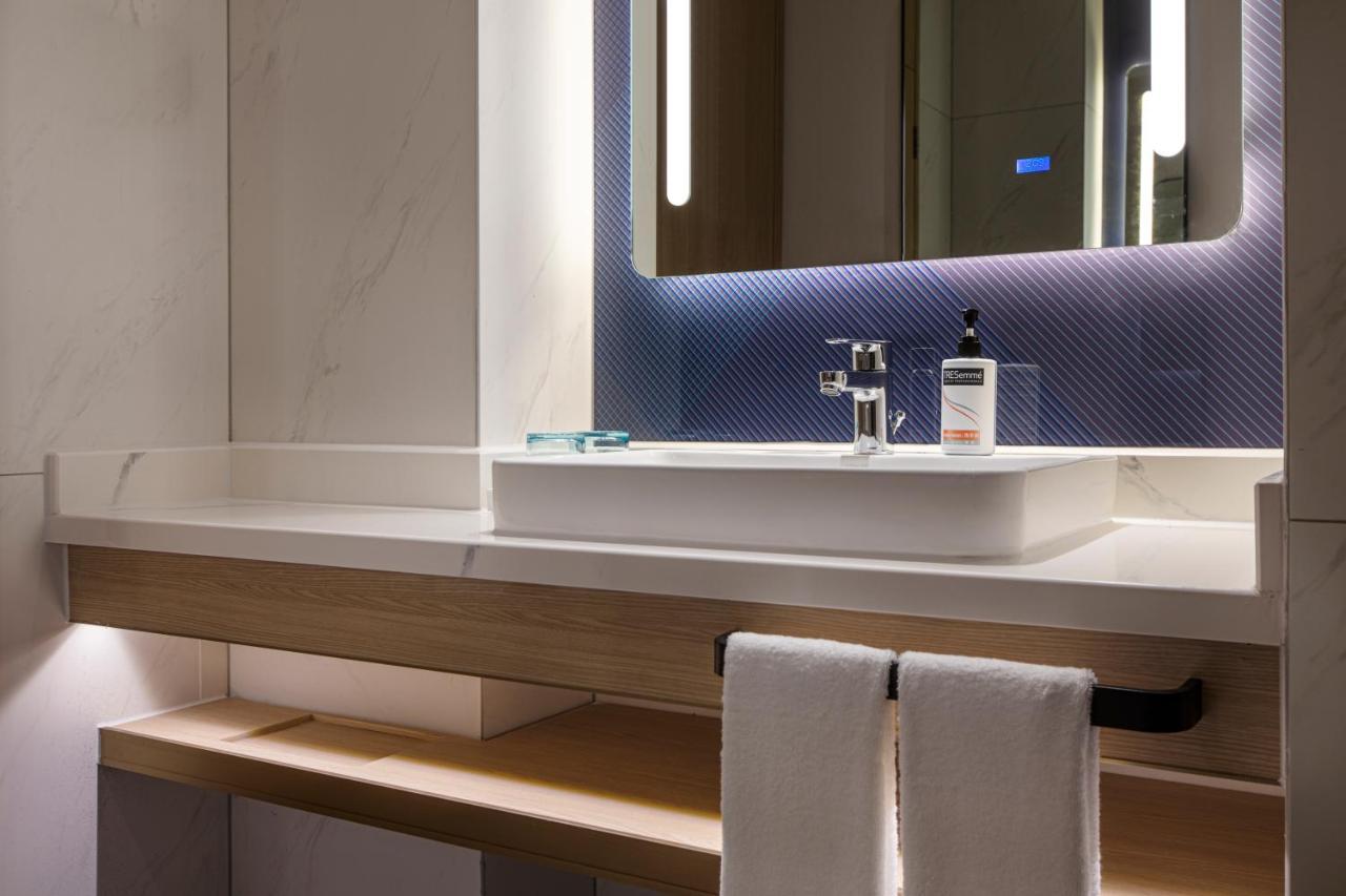 Holiday Inn Express Beijing Yizhuang Center By Ihg Экстерьер фото